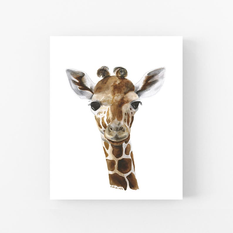 A watercolor painting of a giraffe's head, depicting its distinctive features such as its long neck, large eyes, and small horns.