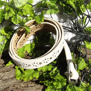 Vintage White thin belt -White skinny belt -White belt women ,Boho belt, adjustable belt, waist belt -Size Waist ??? adjustable to 40   # 37