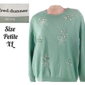 Vintage Beaded Embellished Sweater -  Vintage Green Knit Sweater women, Vintage Crew neck sweater - Cropped sweater- size Petite XL # 24