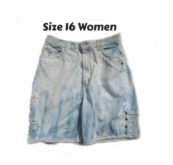 16 Shorts Women Upcycled Grunge 