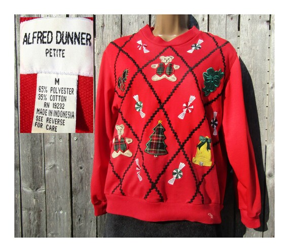 Louis Vuitton red black pattern christmas sweater • Kybershop