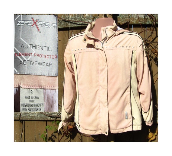 Vintage Outwear, Activewear Jacket - Hooded Coat Women -zero Vintage Outwear, Activewear Jacket - Hooded Coat Women -zero