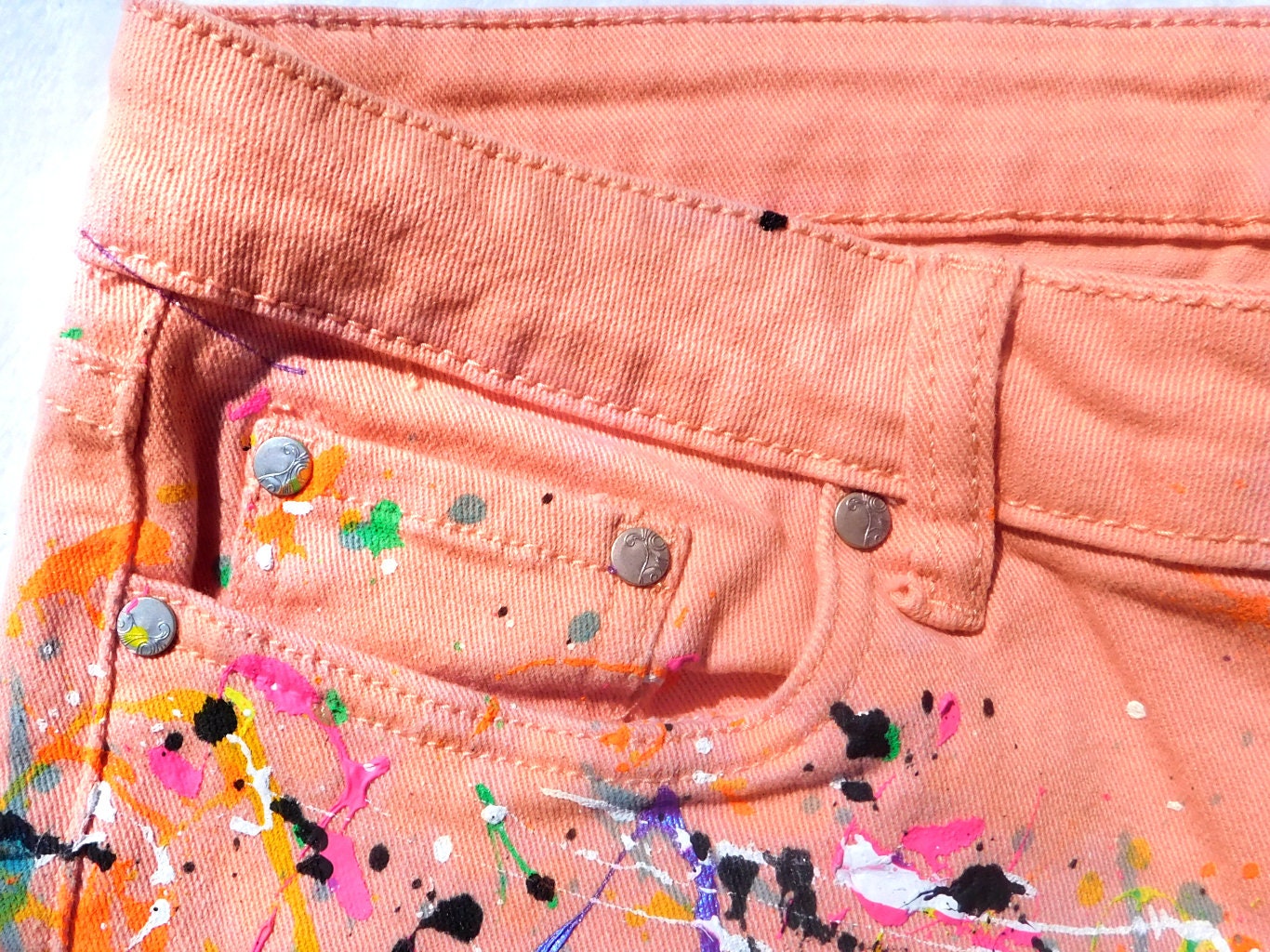 ★codegraphy★ Women's Pigment Dying Colorful Denim Shorts C Women's Denim Shorts - Jeans24h