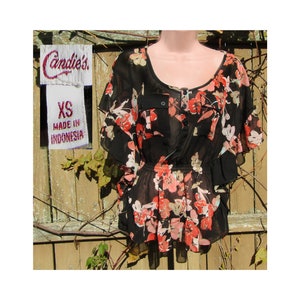 Vintage summer top women- Multicolor Floral Summer Blouse , Flowers Print Short Sleeves Colorful Comfortable Blouse-  size X Small - # 19