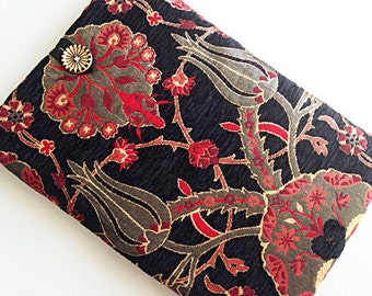 Tulip Floral Laptop Bag: Chenille Cotton Fabric, Padded Laptop Sleeve