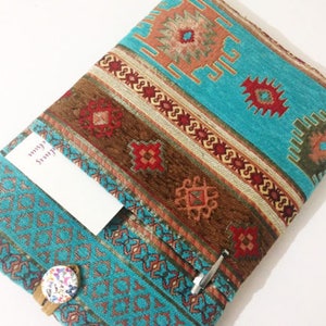 MacBook Sleeve: Chenille Cotton Rug Pattern Laptop Case