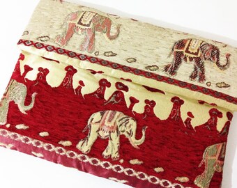 Elephant Kilim 15.6 Laptop Sleeve: Padded Chenille MacBook Case