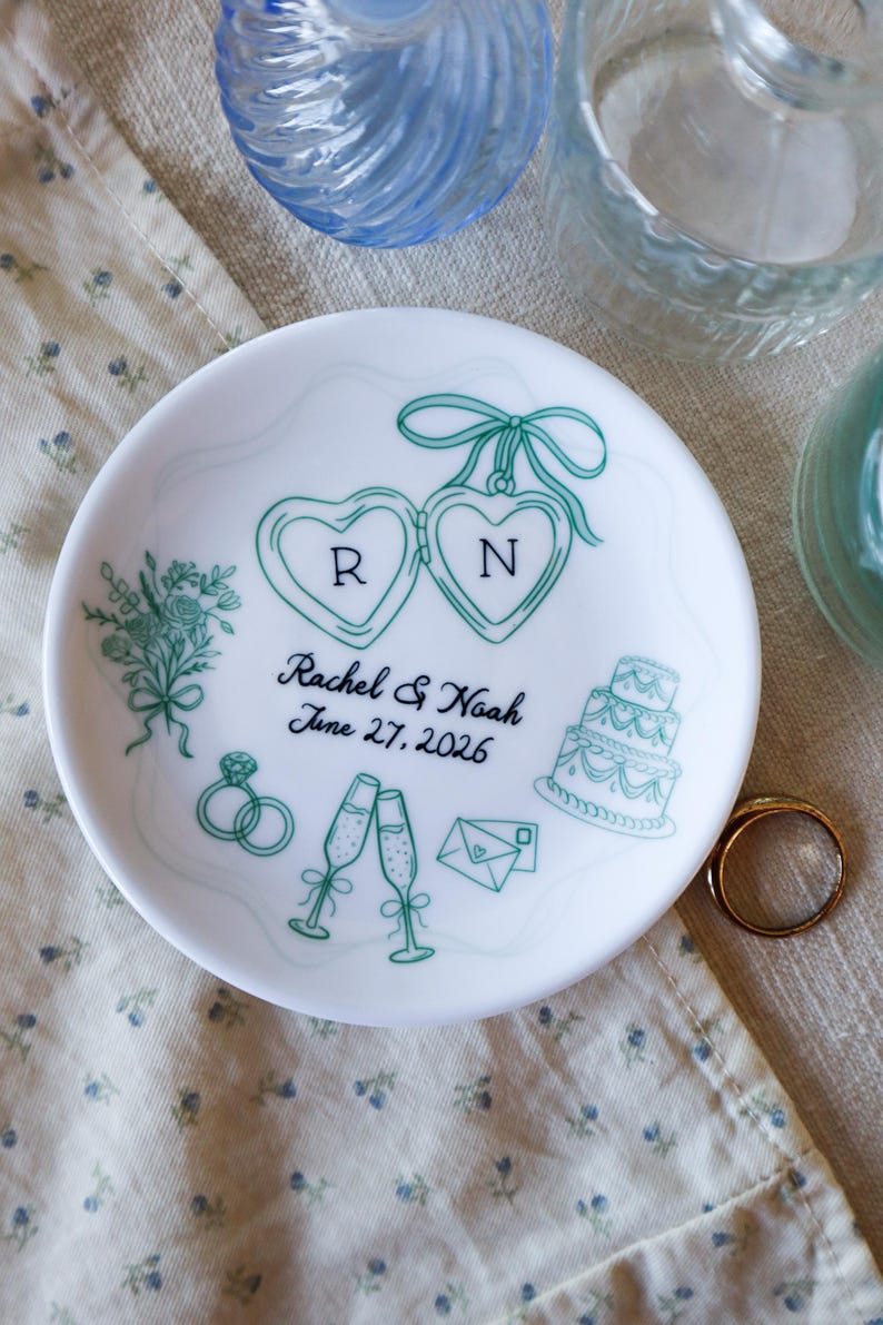 Personalized Ceramic Ring Dish, Hand-Drawn Wedding Engagement Gift, Pistachio