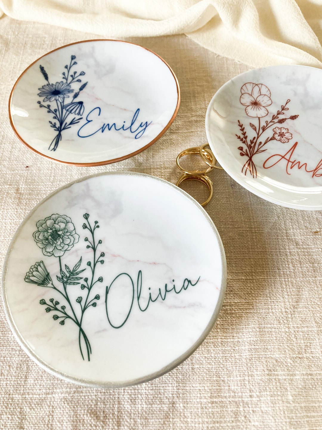 Personalized Birth Flower Ring Dish • Perfect Bridesmaid or Best Friend ...