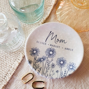 Cadeau pour la fête des mères • Porte-bagues personnalisé • Cadeau pour maman • Nouvelle maman • Cadeau parfait pour grand-mère • Cadeau de sa fille pour la fête des Mères • Fleur sauvage