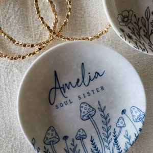 Best Friend Gift • Personalized Jewelry Dish • Perfect Bridesmaid or ...