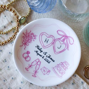 Personalized Ceramic Ring Dish, Hand-Drawn Wedding Engagement Gift, Dusty pink