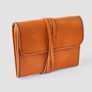 Cartera de cuero cosido a mano KZNR