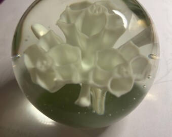 Vintage White Flower Paperweight