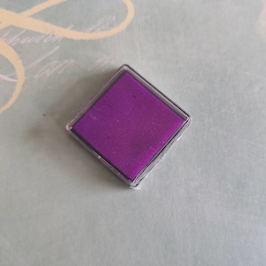 Ink pad in purple