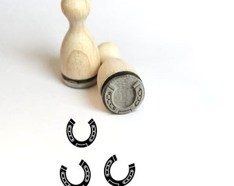 Mini Stamp Horseshoe