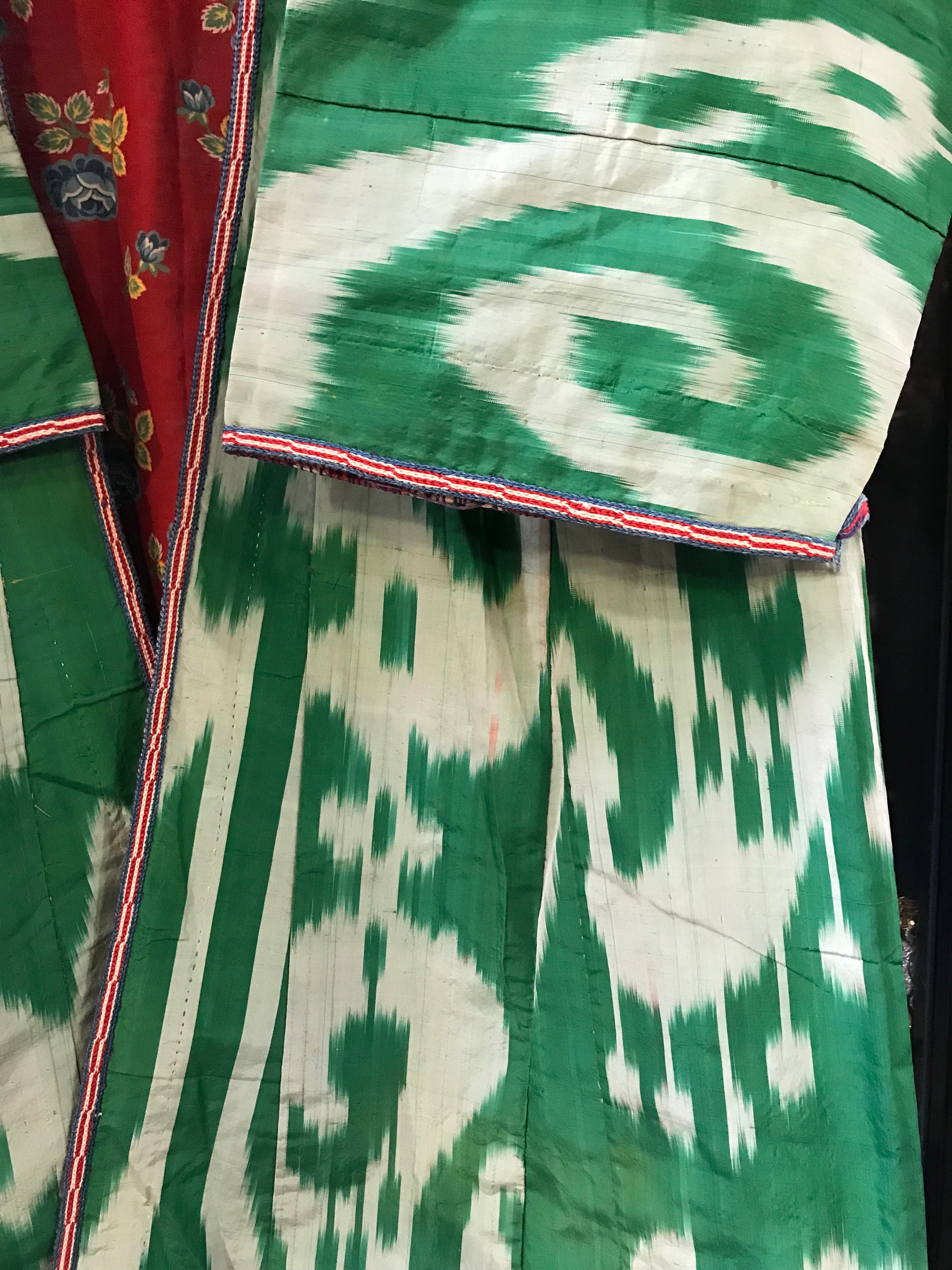 Vintage Uzbek Silk Ikat Chapan Coat: Handwoven Green Clothes - Etsy
