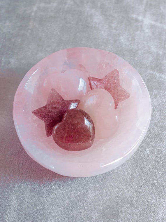 Star Worry Stone Crystal - Strawberry Quartz - Heart Chakra Crystal