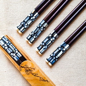 Beautiful Mother of Pearl Head Mother's Day Father's Day Personalized Rosewood Chopsticks Engraved Name Handcrafted Chopstick