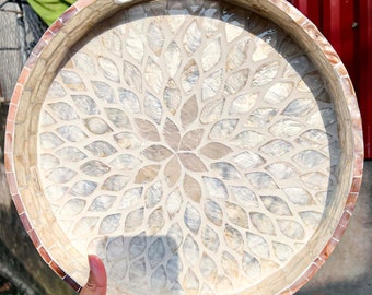 Mother of Pearl Inlaid Round Tray, Lacquer Serving Tray, Breakfast Tray, Cocktail Tray, White Pattern, Housewarming Gift, Serving Tray