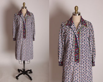 Late 1960s Early 1970s Red, White, Blue, Black and Yellow Paisley Abstract Pattern 3/4 Length Sleeve Dress -M