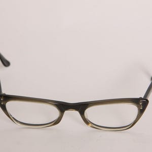 1950s Gray Plastic Frame Cat Eye Eyeglasses