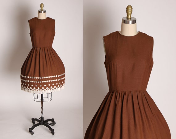 Late 1950s Early 1960s Chocolate Brown White Eyel… - image 1