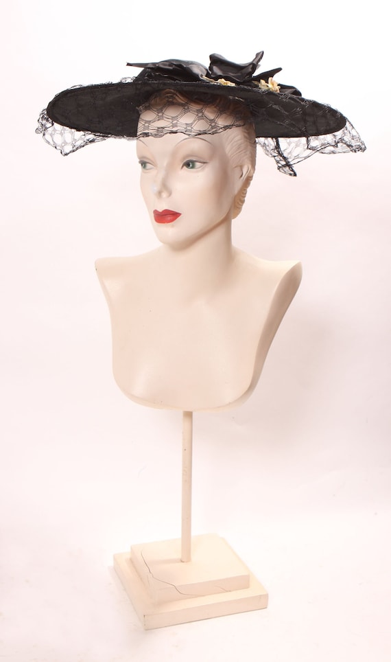 1930s 1940s Navy Blue Wide Brim Veil Netting Flora