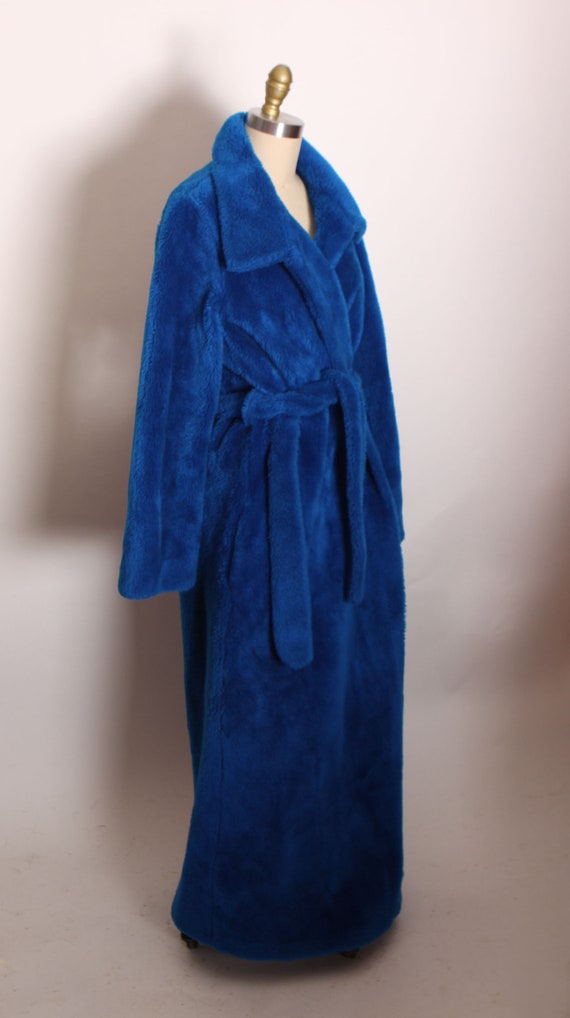 1970s Blue Fuzzy Faux Fur Look Long Sleeve Full Lengt Gem 1970s-blue-fuzzy-faux-fur-look-long-sleeve-full-lengt-gem