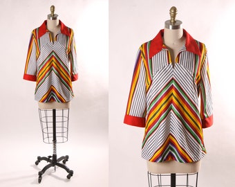 1970s White and Multi-Colored Rainbow Stripe Serape Look 3/4 Length Sleeve Pullover Blouse -L