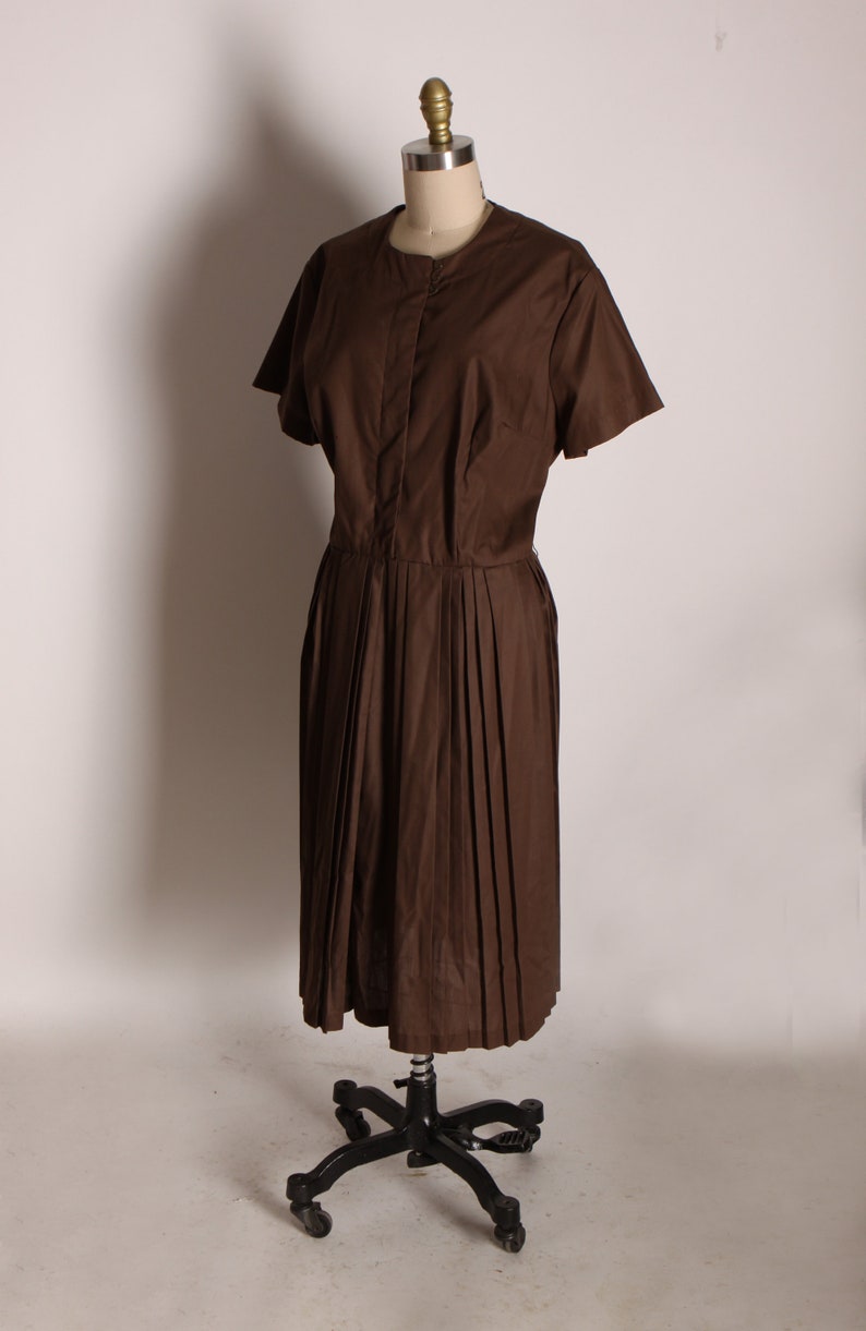 1950s Chocolate Brown Short Sleeve Button Up Shirtdress Plus Size Volup Dress by Georgia Griffin Fashions 2XL image 6