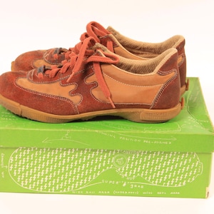 1970s Red Brown Earth Tone Suede Leather Wingnut Famolare Tennis Shoes Sneakers by Wingnut Famolare-Size 7M