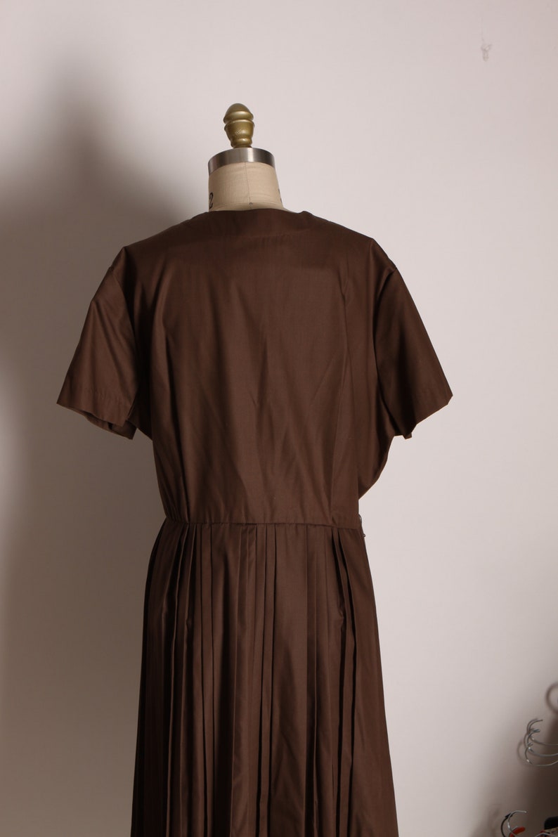 1950s Chocolate Brown Short Sleeve Button Up Shirtdress Plus Size Volup Dress by Georgia Griffin Fashions 2XL image 8