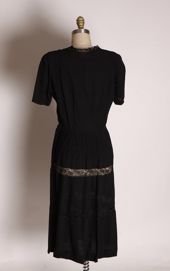 Late 1930s Early 1940s Black Sheer Lace Panel Sho… - image 10