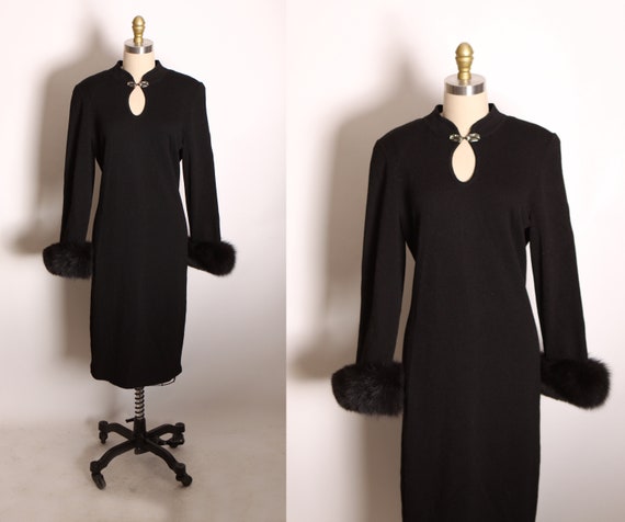 1980s Black Knit Long Sleeve Mink Fur Trim Keyhole Bodice Dress by Toula -L
