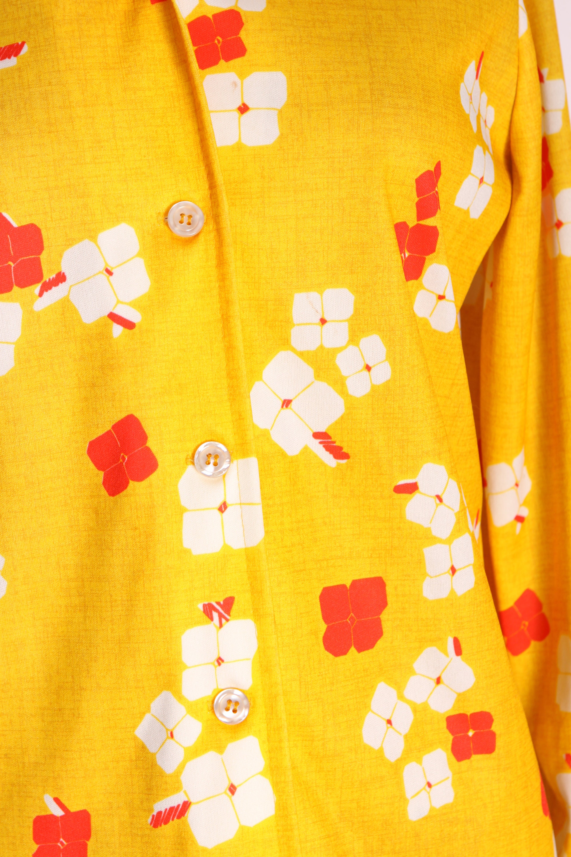 1970s Yellow, Orange and White Floral Flower Power Print Button Down ...