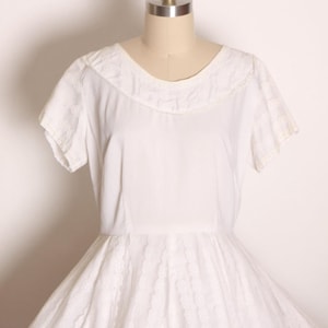 Late 1950s Early 1960s White Short Sleeve Fit and Flare Square Dance Western Dress -L