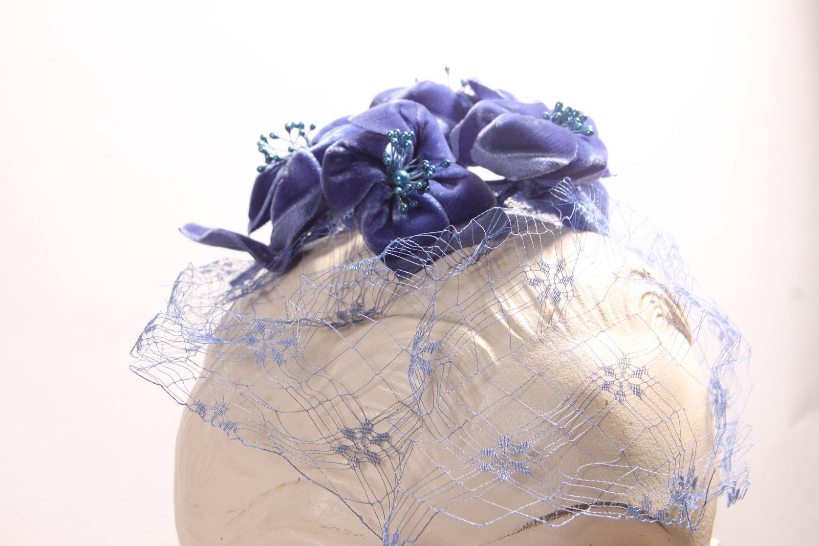 1950s Blue Purple Velvet Floral Veil Fascinator Hat Hair 