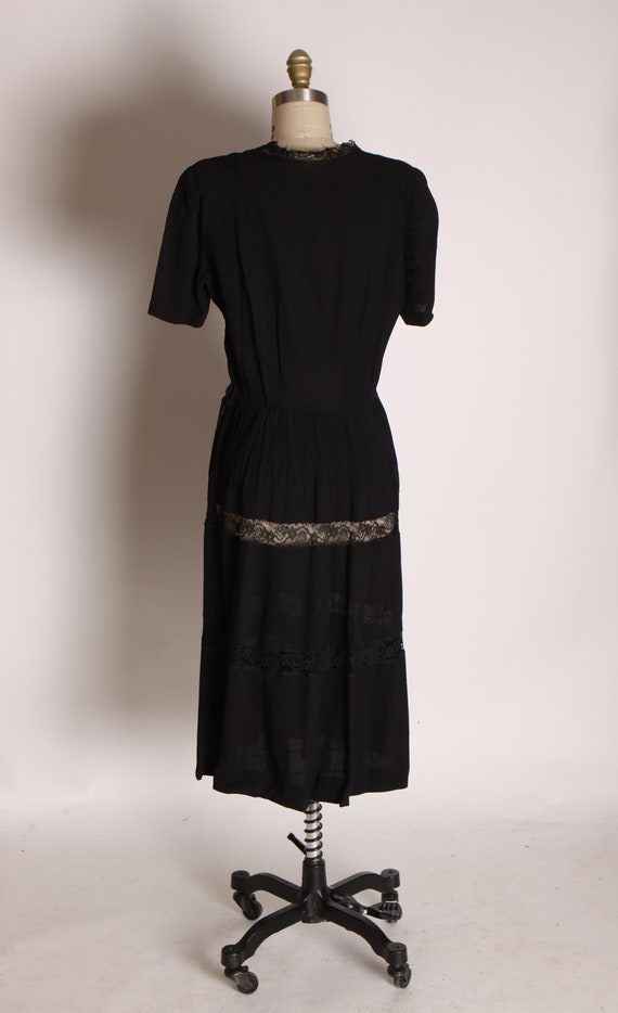 Late 1930s Early 1940s Black Sheer Lace Panel Sho… - image 9