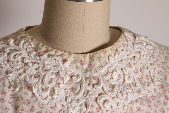 1970s Pink and Tan Floral White Embroidered Lace … - image 7