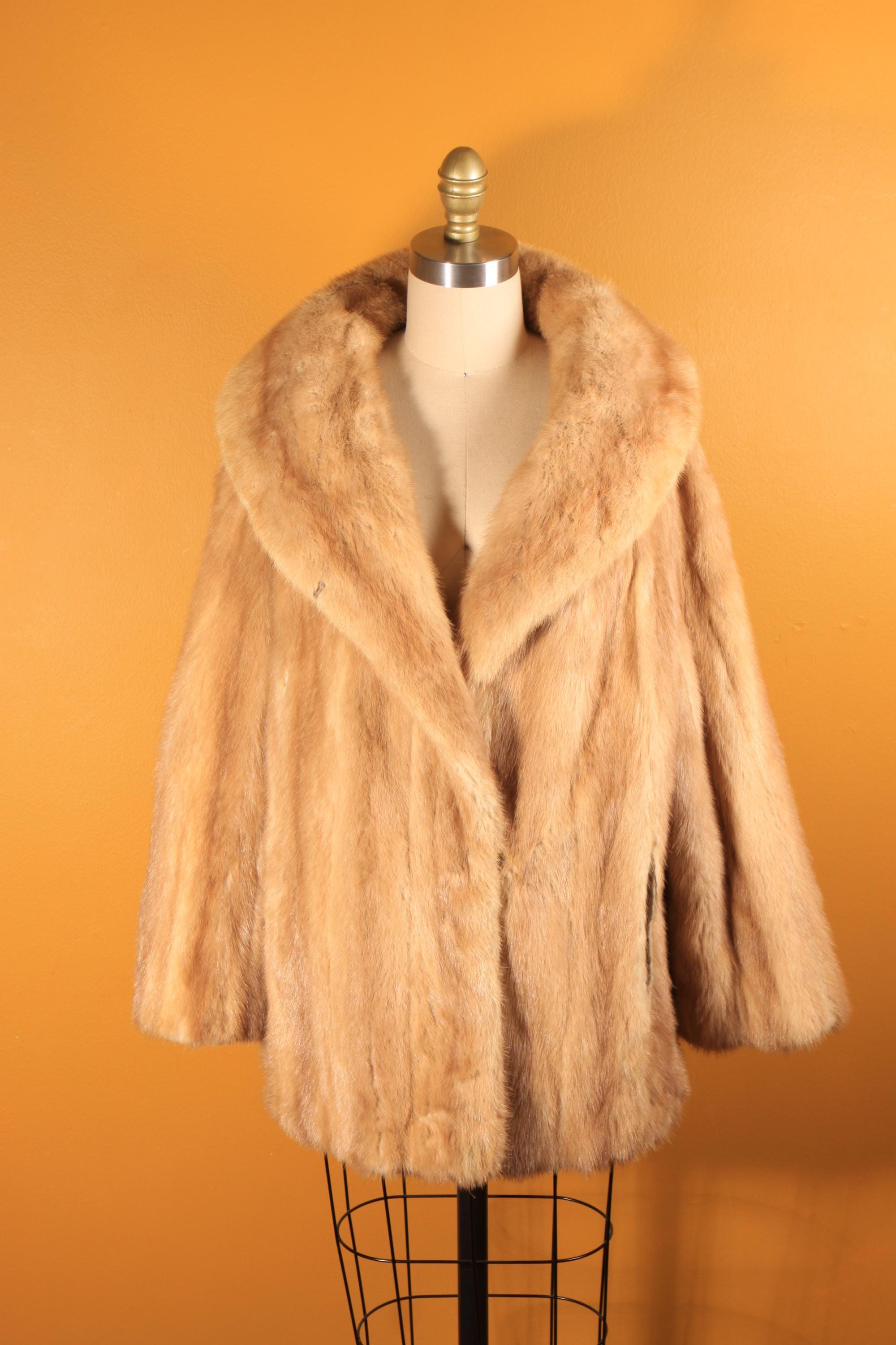 NaughtyKittyVintage - Etsy 日本