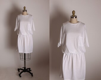 1980s White Short Half Sleeve Elastic Waist Pocket Front Tunic Style Shirt Dress by Isla- One size fits most