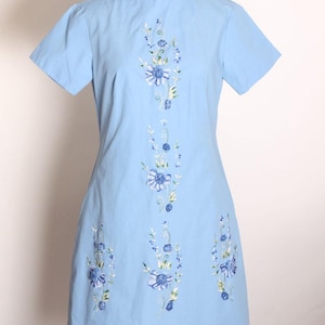 1960s Light Blue Short Sleeve Cheongsam Style Floral Embroidered 3D Flowers Mini Dress -S