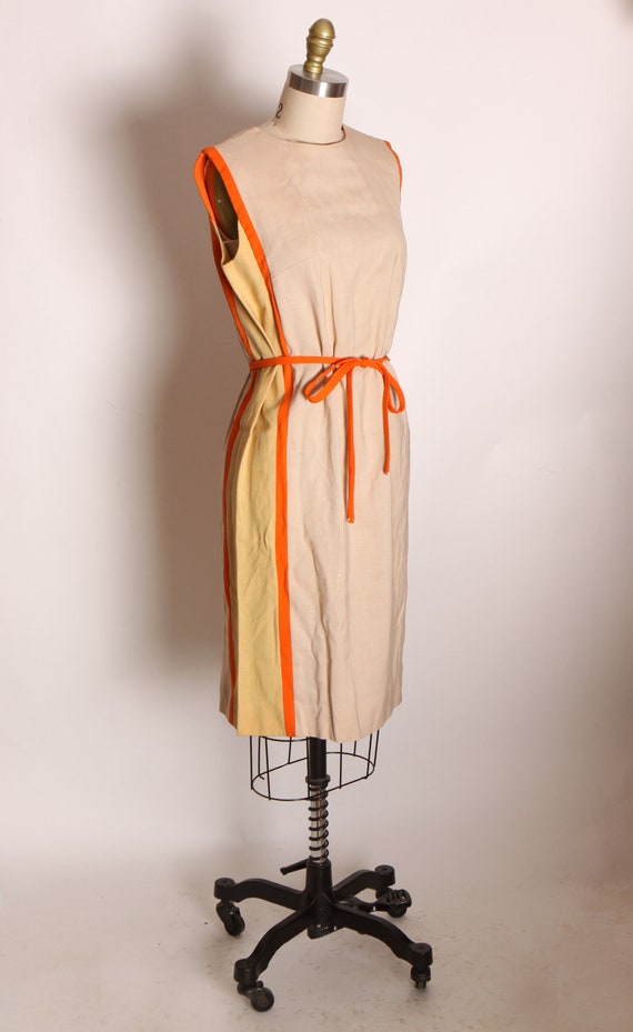 1960s Tan, Yellow and Orange Sleeveless Side Stri… - image 7