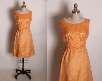 Late 1960s Early 1970s Peach Pink Orange Velvet Swiss Dot Sleeveless Bow Back Dress -M