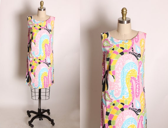 1960s Multi-Colored Sleeveless Pink, Green, Black and Yellow Abstract Swirl Psychedelic Shift Dress -S