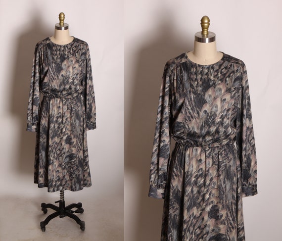 1970s Gray and Tan Novelty Spooky Feather Print Long Sleeve Dress by Blair -XL