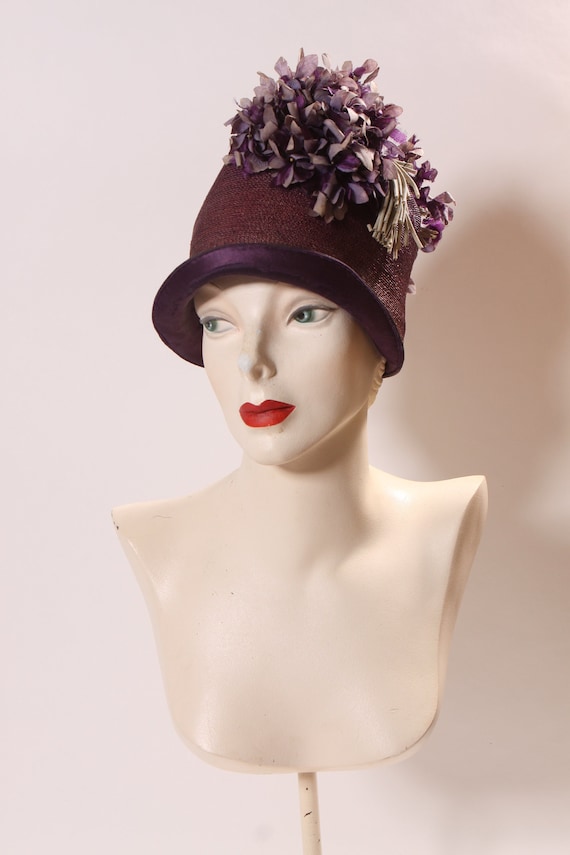 1920s Purple Floral Flower Detail Rolled Edge Flapper Cloche Hat