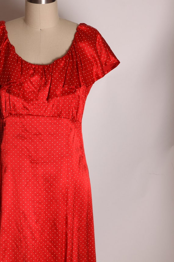 1970s Red and White Polka Dot Ruffle Neckline Flo… - image 4