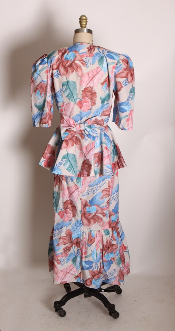 1980s Light Pink and Blue Floral Foliage Half Sle… - image 7